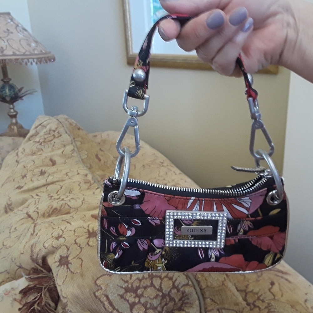 Guess purse